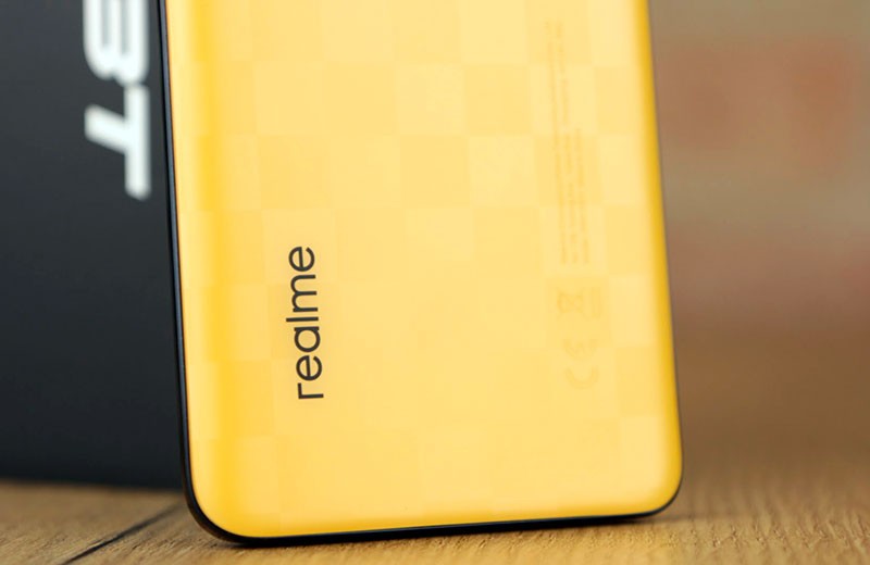 Realme gt neo 6 дата выхода. Realme gt Neo 3t оранжевый. Realme gt Neo 3t. Желтый Realme gt Neo из экокожи.