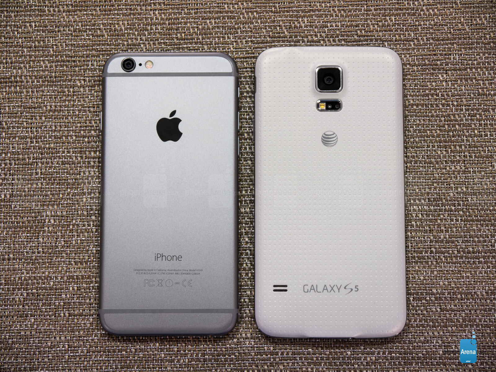 Сравнение айфона 15 и самсунг с 24. Iphone 6 Samsung s5. Samsung s5 vs iphone 6. Iphone 6s vs Samsung Galaxy s6. Айфон 5 самсунг.